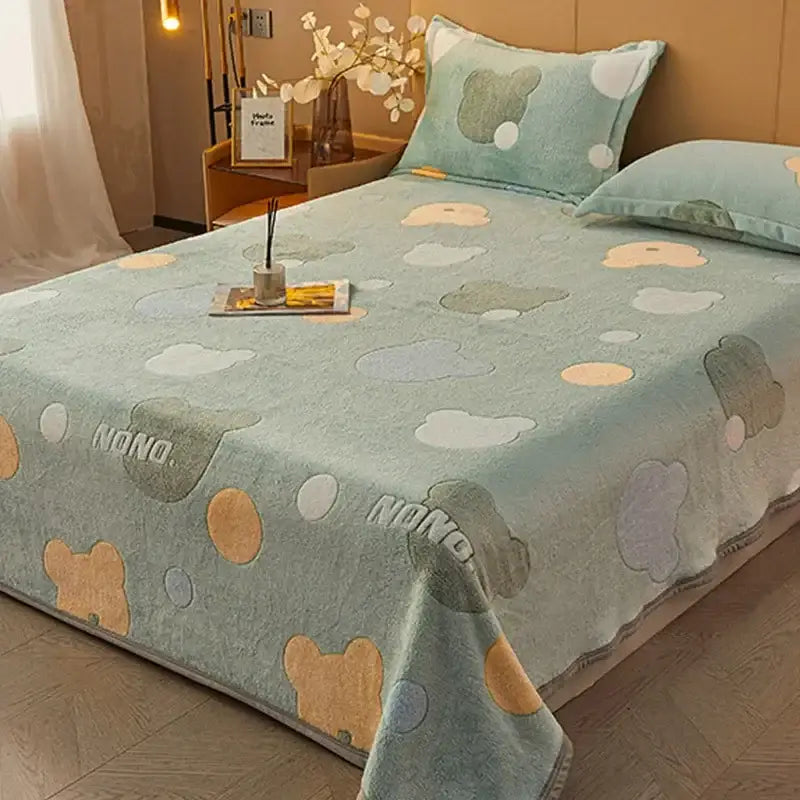 Light blue plush cartoon flannel blanket with embroidered bear and circle patterns for decorbites bedroom sofa cover