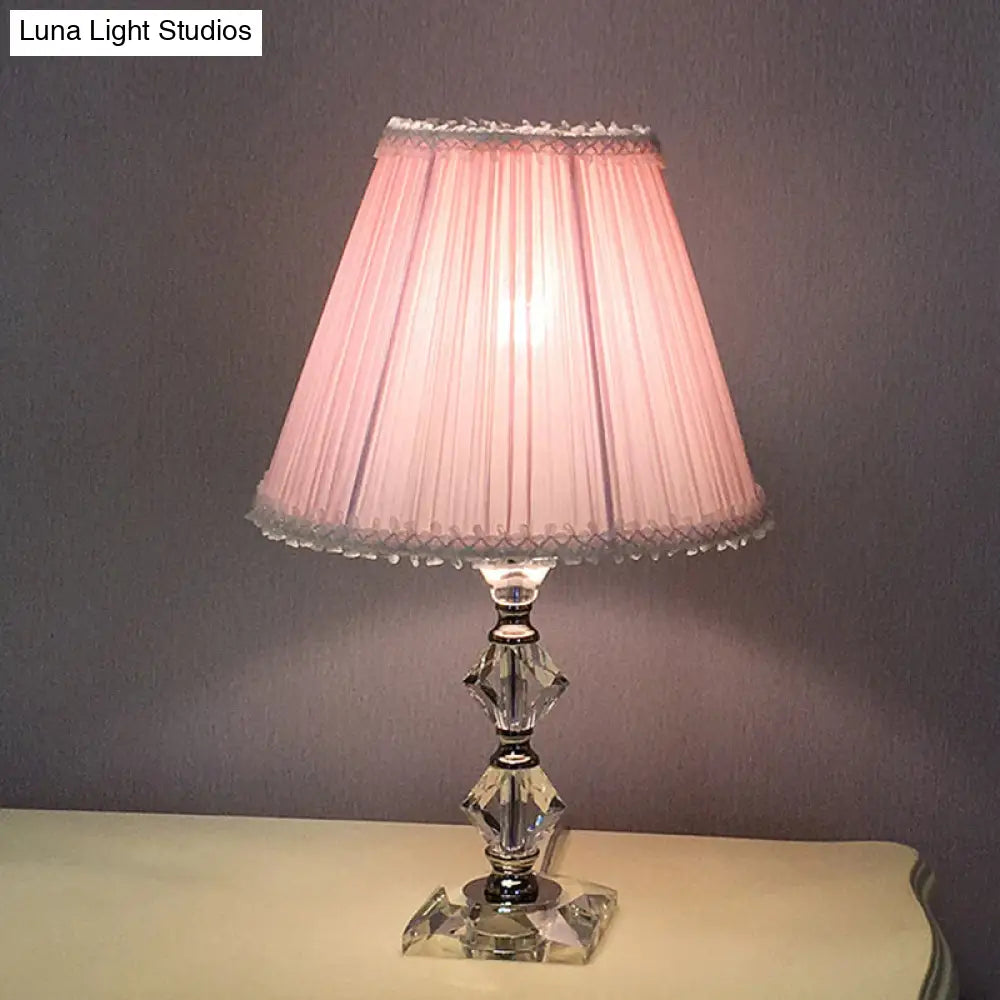 Benetnasch - 1-Head Pink Crystal Bedroom Desk Lamp with Scalloped Shade
