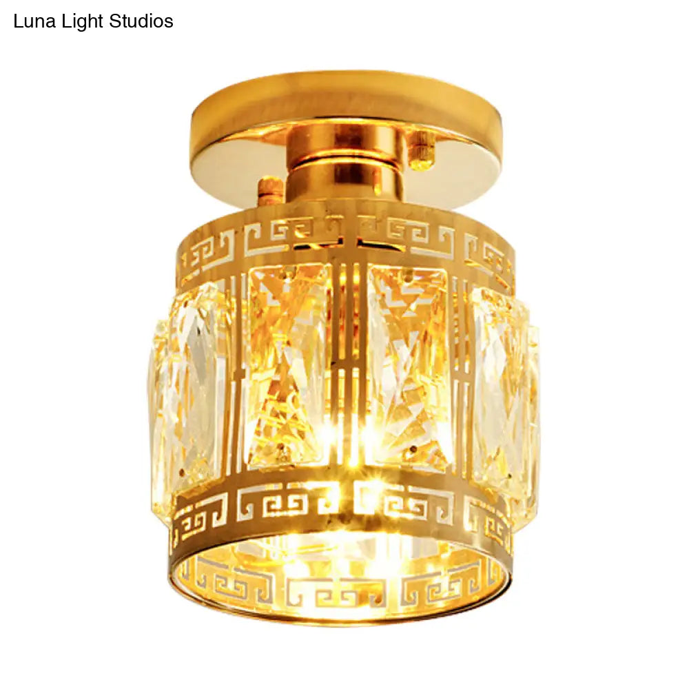 Lámpara de techo semiempotrada DecorBites™ con copa de cristal biselado y acabado oriental en dorado