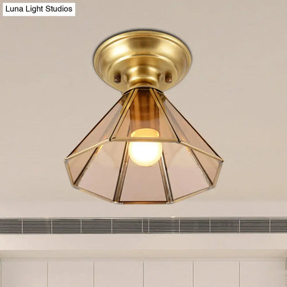 Lámpara de techo empotrada DecorBites™ con cristal biselado y diseño de cono de latón colonial