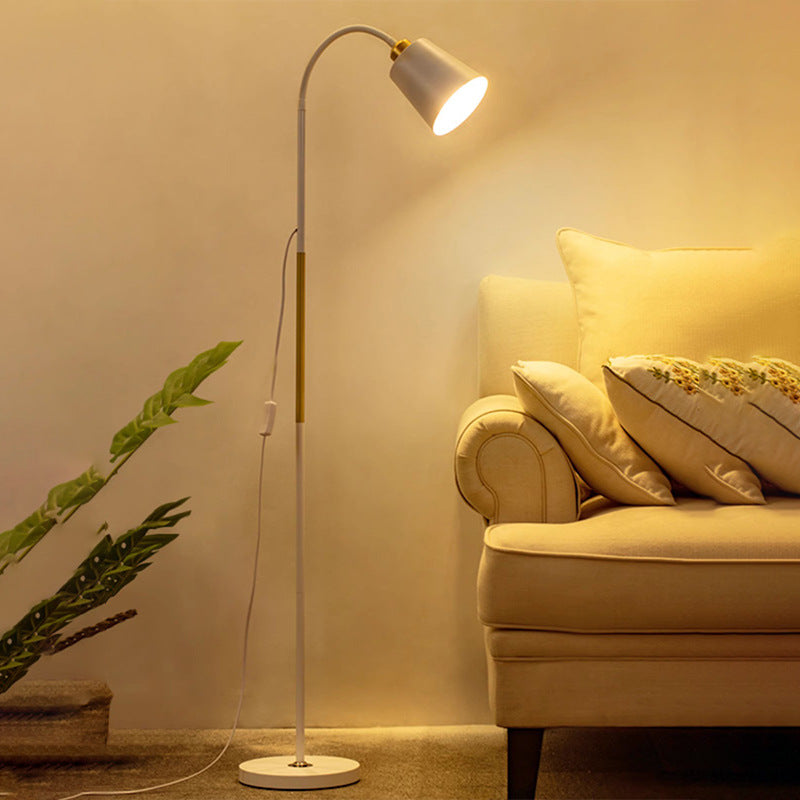 Black Gold Nordic Eye-Protection Floor Lamp