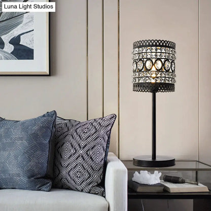 Biham - Lámpara de mesa de noche cilíndrica moderna. Lámpara de mesilla de noche metálica moderna de 1 cabezal con detalle de cristal en negro.