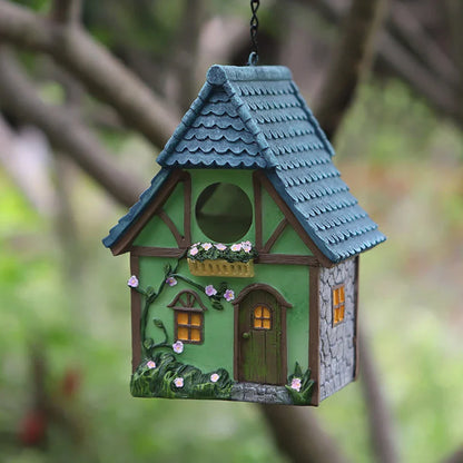Bird Lover’s Outdoor Hanging Resin Birdhouse - Green