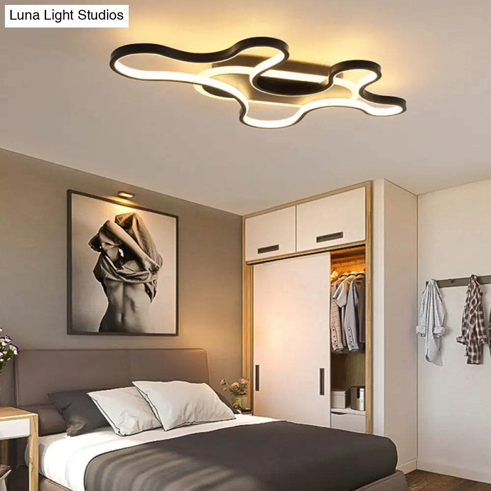 DecorBites™ DecorBites™ Black Curved Flush Mount LED Ceiling Lamp with Minimalist Acrylic Design - Warm/White Light