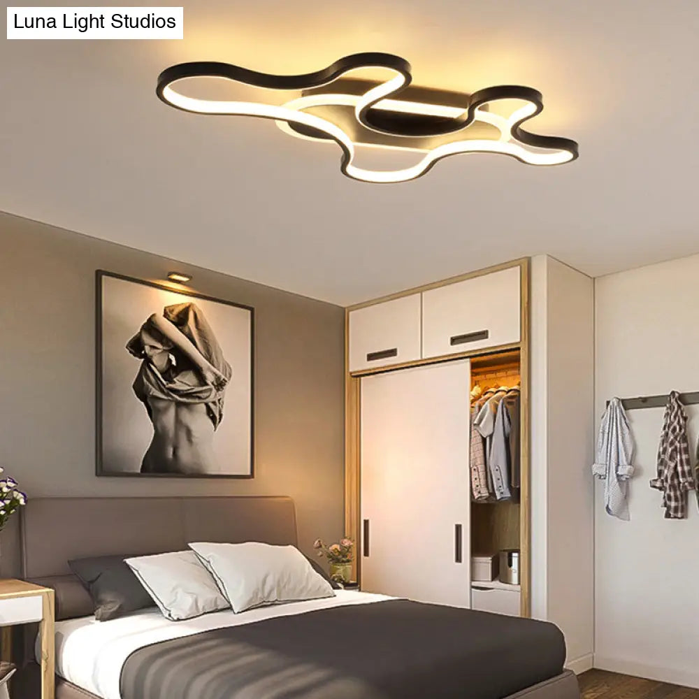 DecorBites™ DecorBites™ Black Curved Flush Mount LED Ceiling Lamp with Minimalist Acrylic Design - Warm/White Light