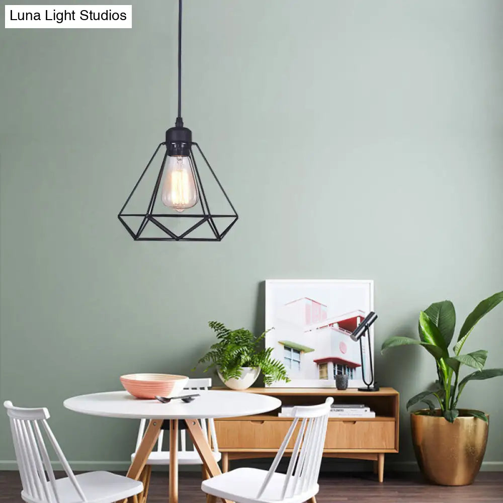 Black Diamond Iron Cluster Pendant: Industrial Retro Hanging Lamp for Restaurants (1-Light)