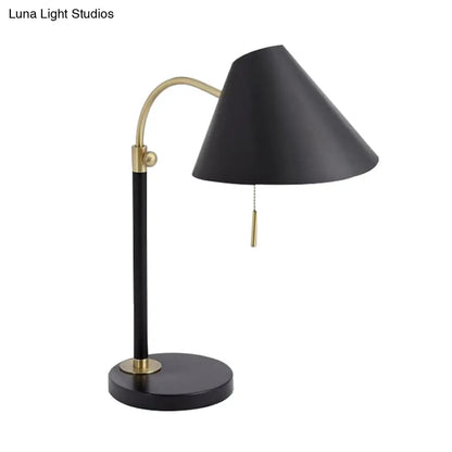 Black Flared Iron Table Lamp with Pull Chain for Study Room