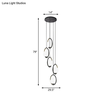 ثريا ديكوربايتس™ متعددة الأضواء باللون الأسود، تركيبات إضاءة زجاجية بسيطة معلقة للسلالم