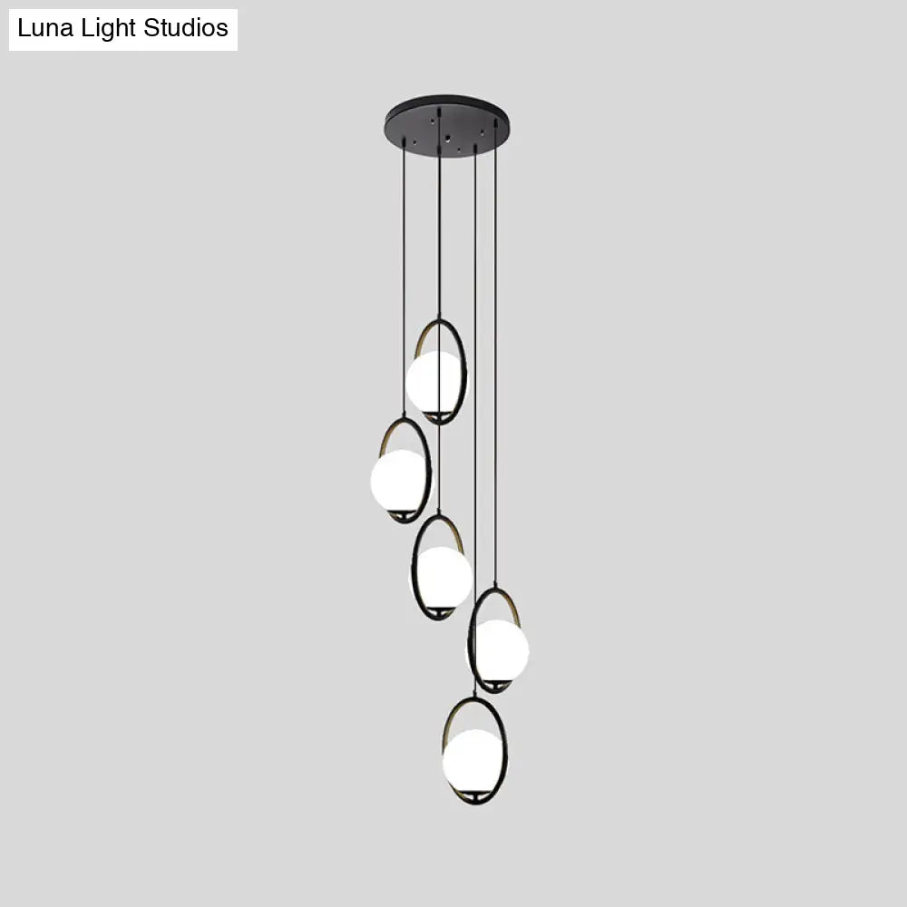 ثريا ديكوربايتس™ متعددة الأضواء باللون الأسود، تركيبات إضاءة زجاجية بسيطة معلقة للسلالم