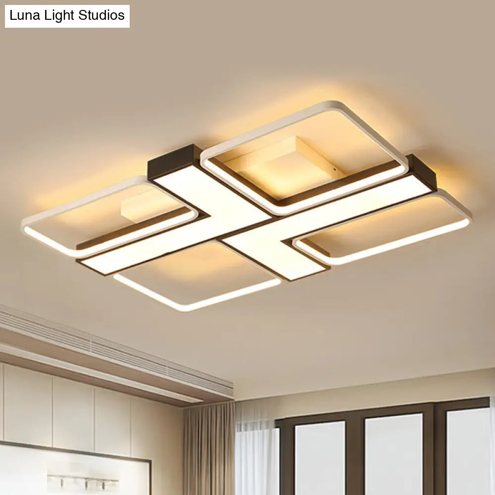 وحدة إضاءة LED سوداء على شكل حرف L من DecorBites™ مثبتة في السقف لغرفة الدراسة، باللون الأبيض الدافئ، بعرض 19 بوصة/24.5 بوصة/31.5 بوصة