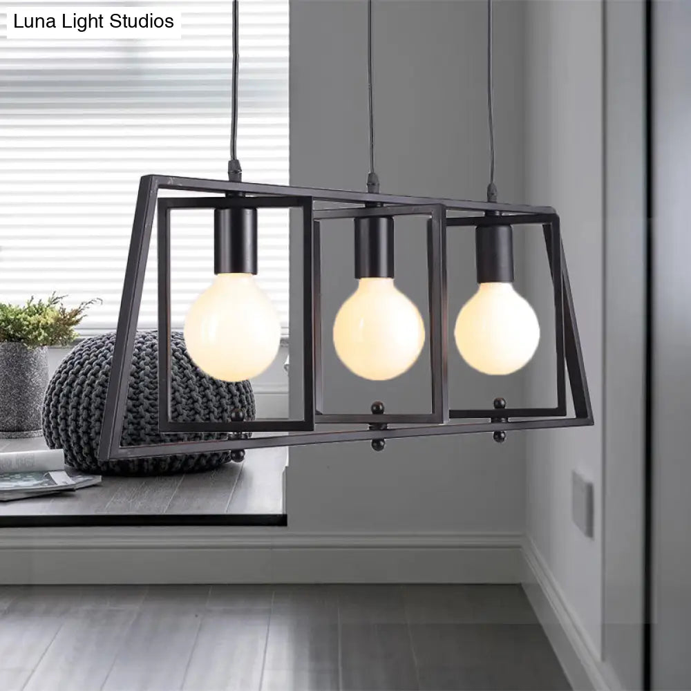 ثريا DecorBites™ المعدنية السوداء بثلاثة مصابيح لغرفة الطعام مع لمبات مكشوفة - إضاءة جزيرة بسيطة