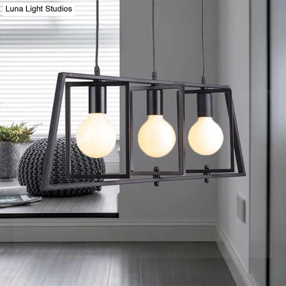 ثريا DecorBites™ المعدنية السوداء بثلاثة مصابيح لغرفة الطعام مع لمبات مكشوفة - إضاءة جزيرة بسيطة