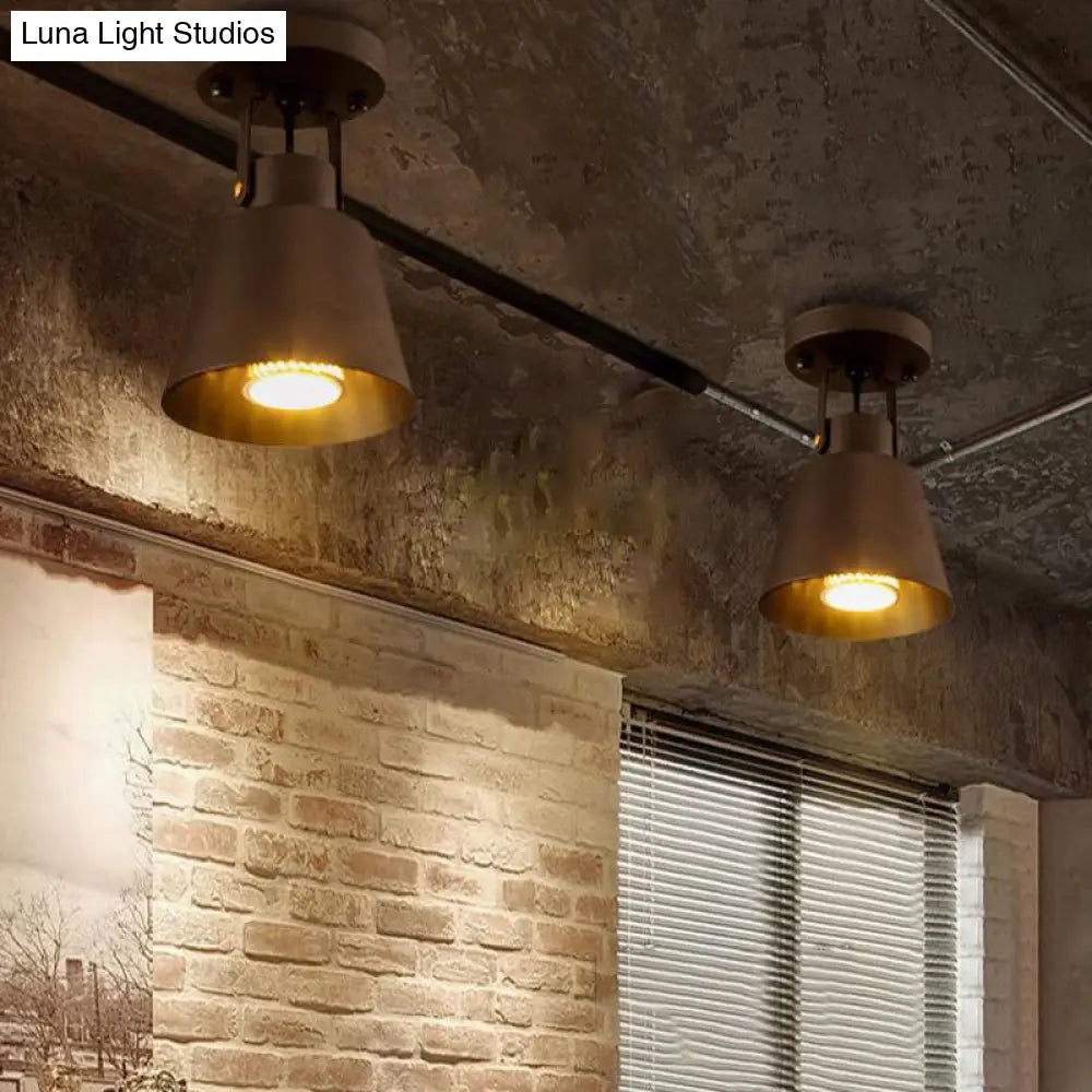 DecorBites™ DecorBites™ Foco empotrable de metal negro para club de vinos: Lámpara de techo semiempotrada de 1/3 de cabezal con diseño giratorio