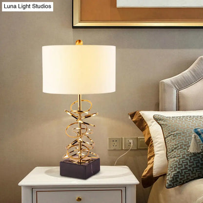 Black Metal Circle Fabric Nightstand Light: Postmodern Bedside Lamp with 1-Bulb
