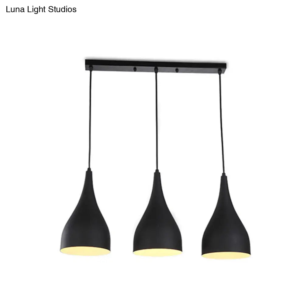 مصباح سقف صناعي دائري معدني أسود اللون