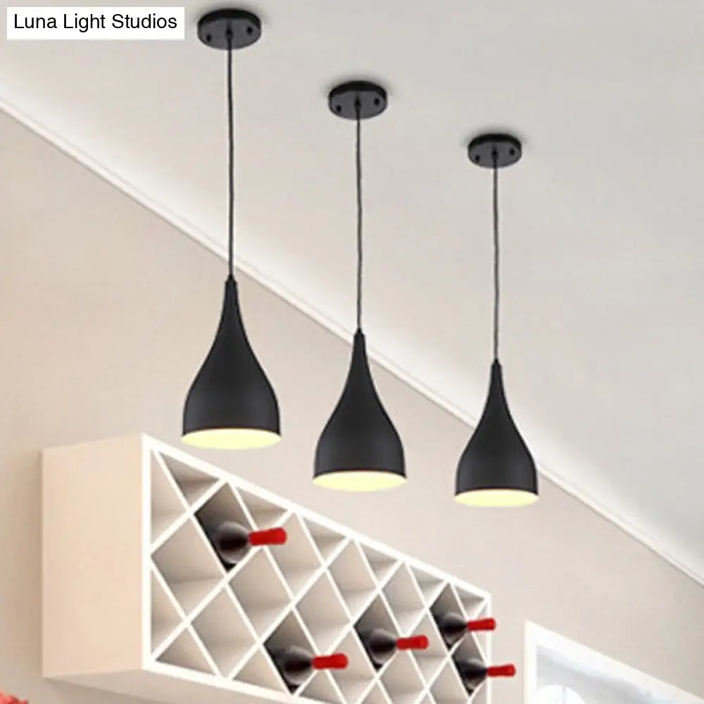 مصباح سقف صناعي دائري معدني أسود اللون