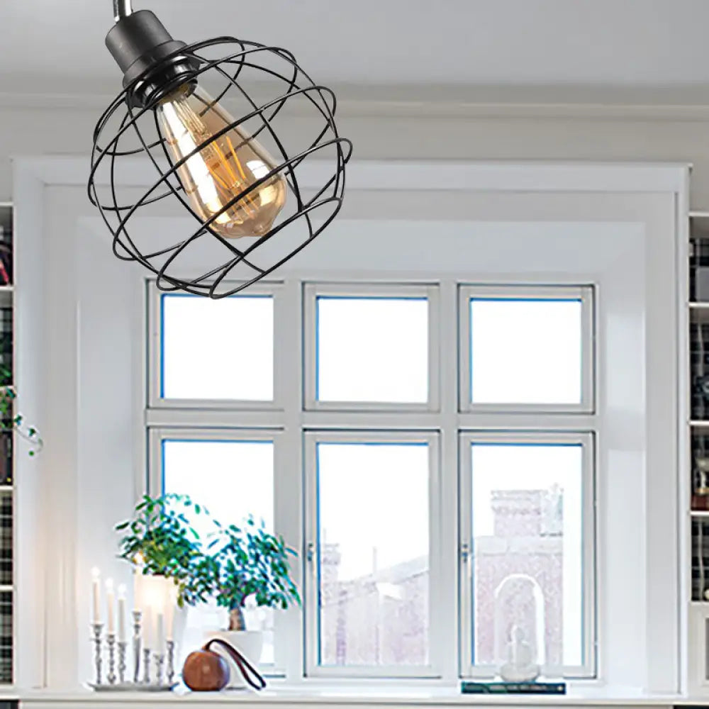 وحدة إضاءة سقف دوارة معدنية سوداء من DecorBites™ للمطاعم - تصميم قفص شبه مسطح صناعي مع رؤوس 1/2/3