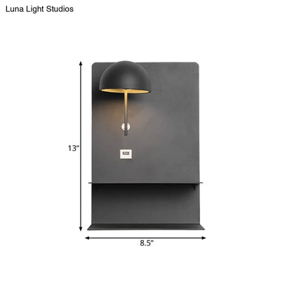 وحدة إضاءة LED حديثة مثبتة على الحائط من DecorBites™ باللون الأسود المعدني لغرفة المعيشة