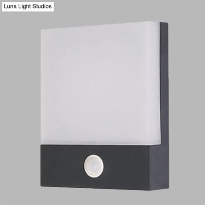 Aplique de pared LED DecorBites™ negro metálico: Lámpara de esquina moderna con tecnología de inducción