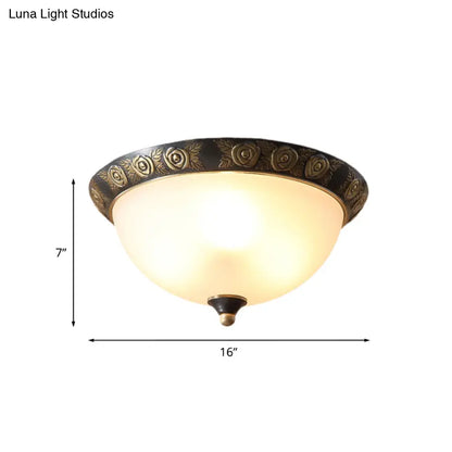 Lámpara de techo DecorBites™ de cristal opalino negro con adorno de hojas/flores - Montaje empotrado tradicional de 3 luces