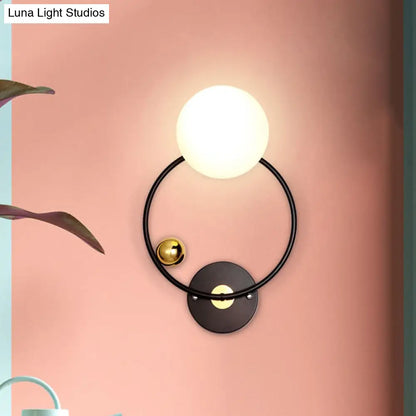 ديكوربايتس™ مصباح حائطي حديث أسود مع غطاء زجاجي أوبال