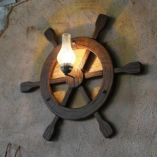 شمعدان حائطي من الزجاج الكهرماني المتشقق باللون الأسود مع دفة خشبية