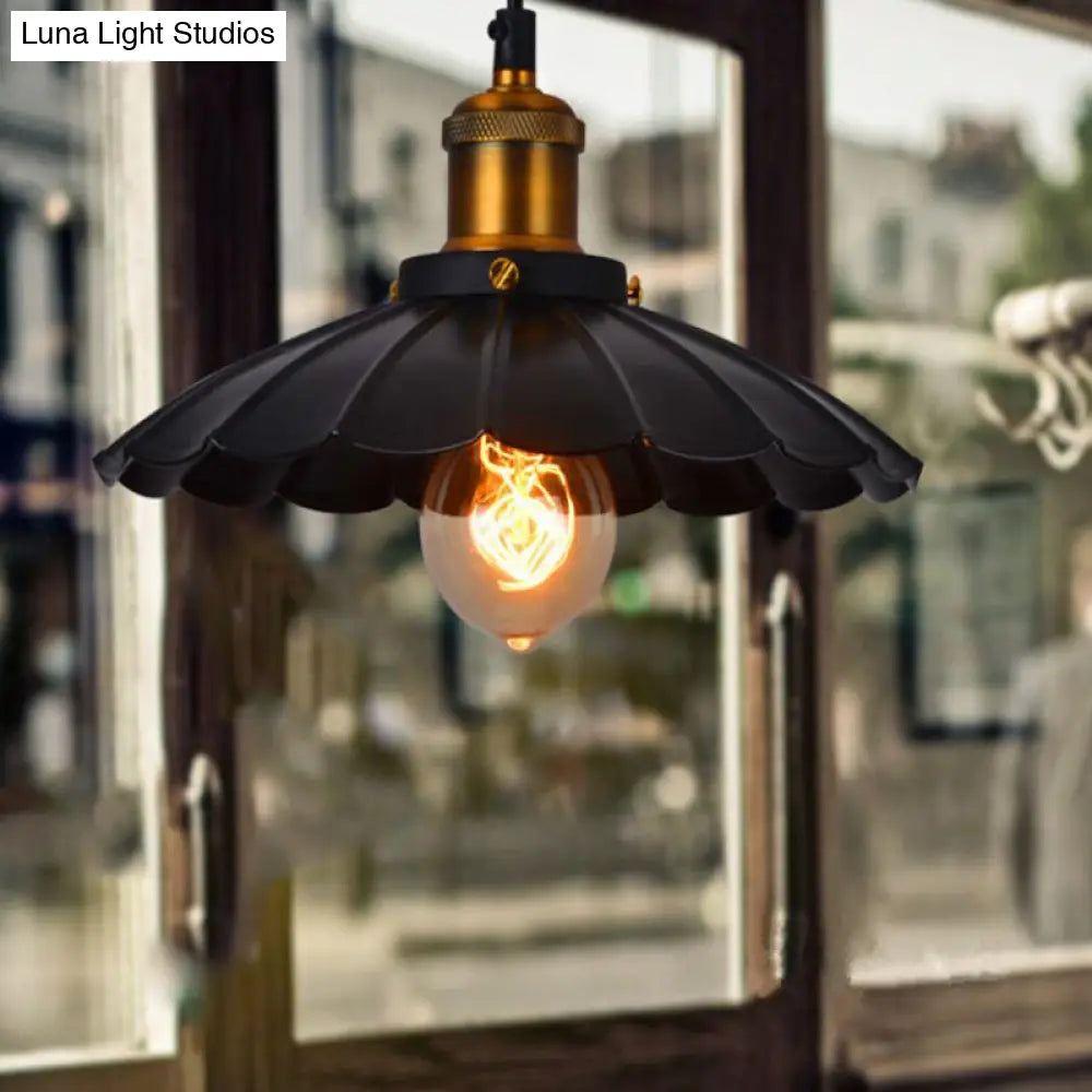 Black Scalloped Iron Ceiling Suspension Lamp - Loft Dining Room Pendant Light with 1 Bulb