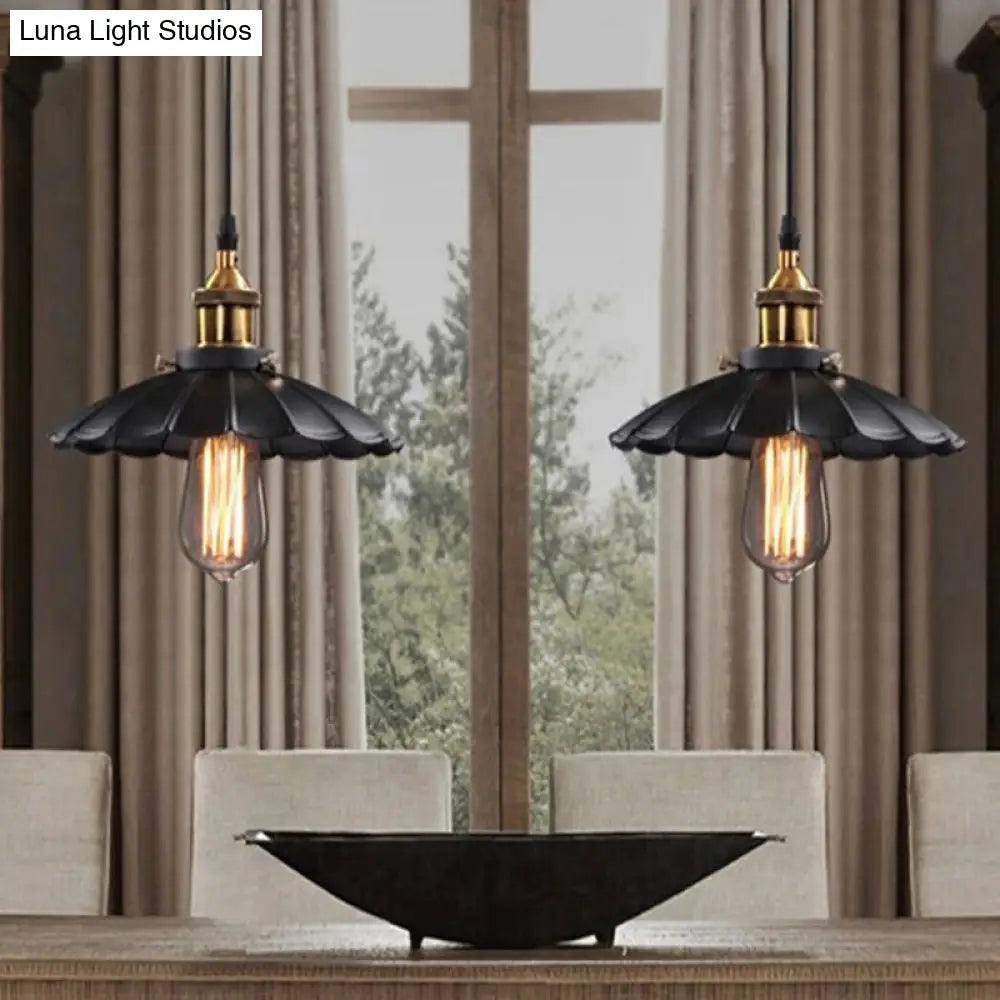 Black Scalloped Iron Ceiling Suspension Lamp - Loft Dining Room Pendant Light with 1 Bulb