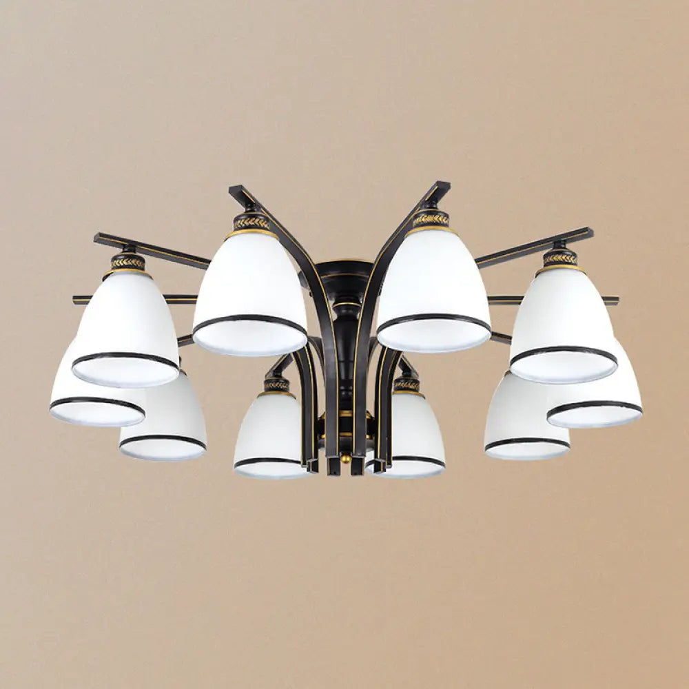 Lámpara de techo semiempotrada DecorBites™ negra con forma de campana minimalista y cristal color crema: ideal para el comedor.