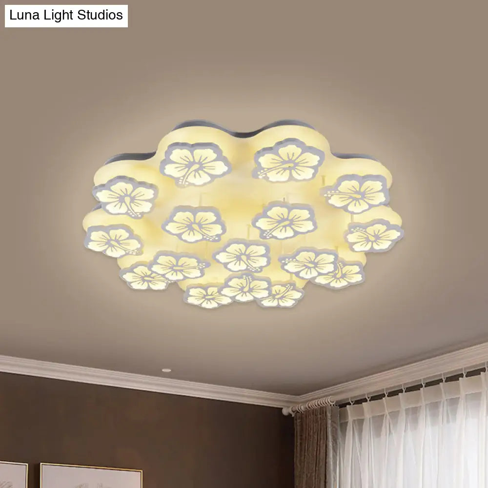 DecorBites™ Blossom Acrylic LED Flush Mount Ceiling Light: بسيط وأنيق، خيارات 5/7/12 رأسًا في ضوء دافئ/أبيض/طبيعي