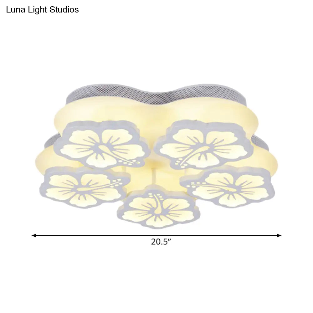 DecorBites™ Blossom Acrylic LED Flush Mount Ceiling Light: بسيط وأنيق، خيارات 5/7/12 رأسًا في ضوء دافئ/أبيض/طبيعي