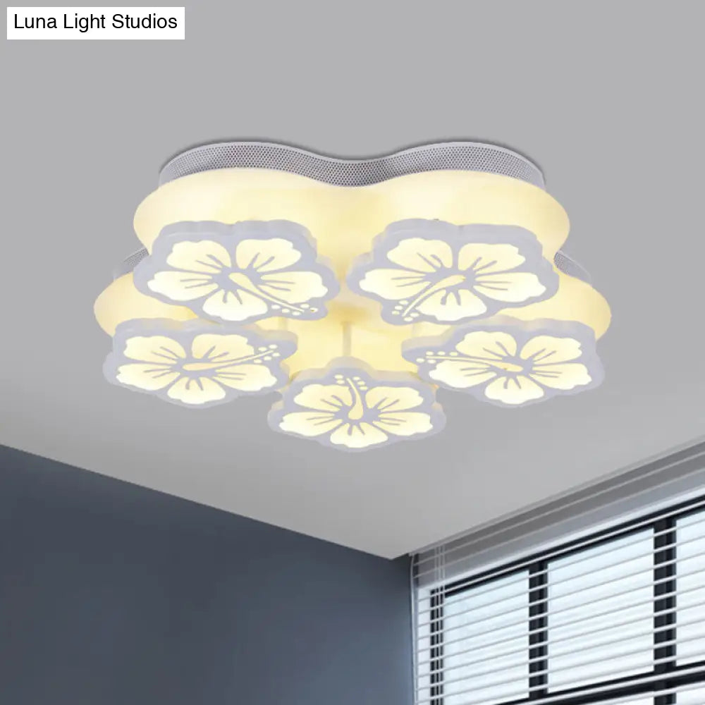 DecorBites™ Blossom Acrylic LED Flush Mount Ceiling Light: بسيط وأنيق، خيارات 5/7/12 رأسًا في ضوء دافئ/أبيض/طبيعي