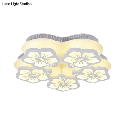 DecorBites™ Blossom Acrylic LED Flush Mount Ceiling Light: بسيط وأنيق، خيارات 5/7/12 رأسًا في ضوء دافئ/أبيض/طبيعي