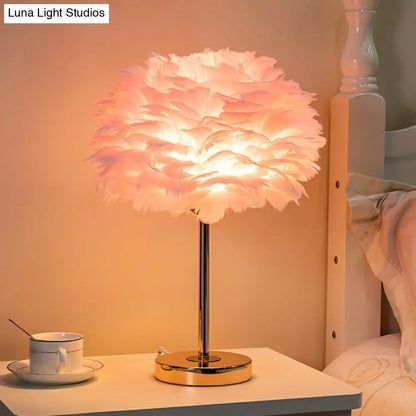 Lámpara de noche Blossom Feather - Luz minimalista y natural para mesita de noche