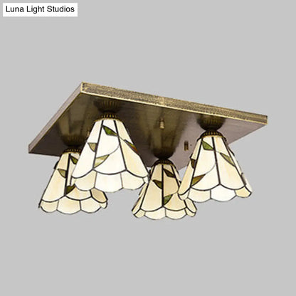 Lámpara de techo cónica DecorBites™ DecorBites™ de cristal Tiffany azul/beige con 4 luces de montaje empotrado