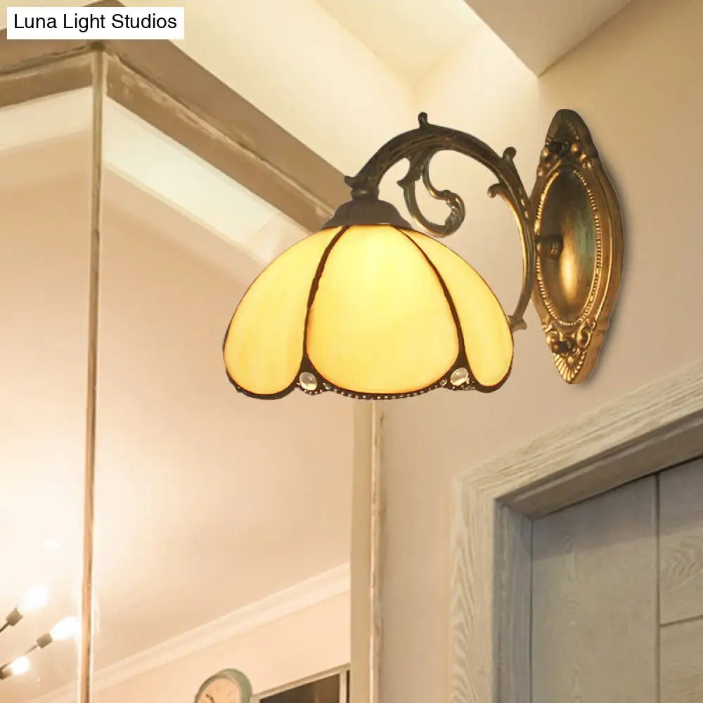 Lámpara de pared estilo Tiffany azul/beige con vitral para dormitorio - Aplique floral