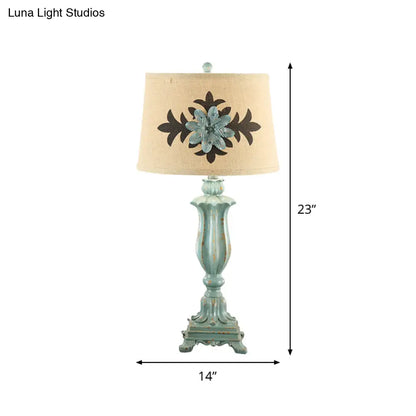 Blue Countryside Flower Patterned Table Lamp with Single-Bulb and Round Fabric Shade