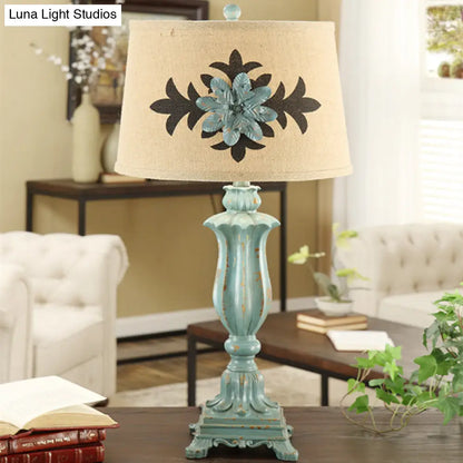 Blue Countryside Flower Patterned Table Lamp with Single-Bulb and Round Fabric Shade