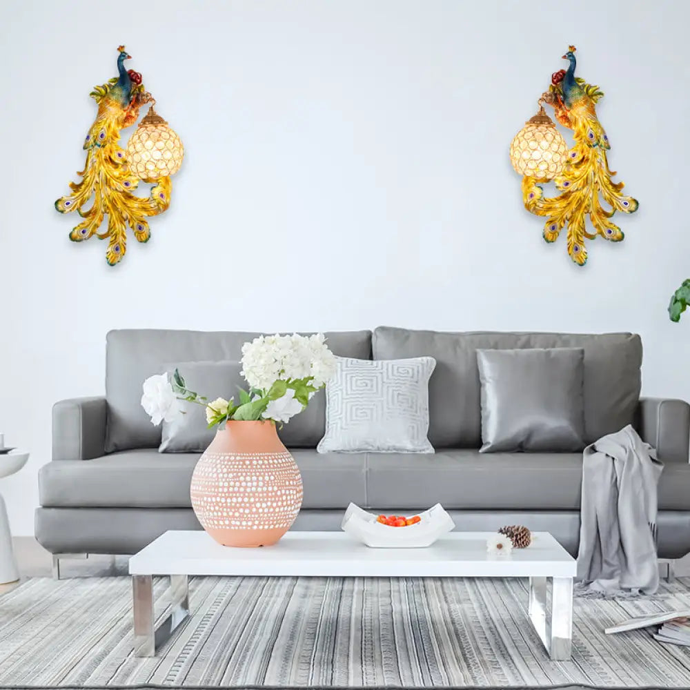 Lámpara de pared DecorBites™ Azul/Dorado Pavo Real - Aplique de resina estilo rústico con pantalla de globo de cristal (Paquete de 1/2)