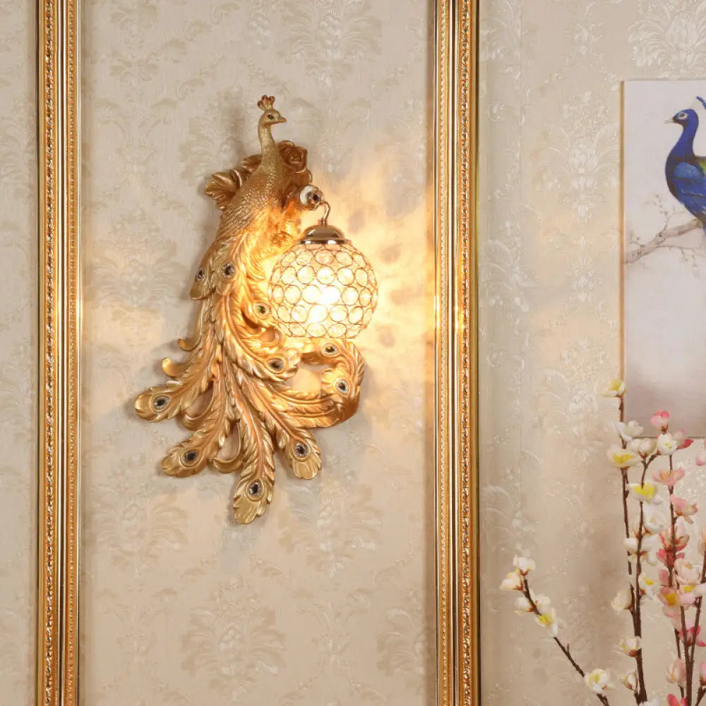 Lámpara de pared DecorBites™ Azul/Dorado Pavo Real - Aplique de resina estilo rústico con pantalla de globo de cristal (Paquete de 1/2)