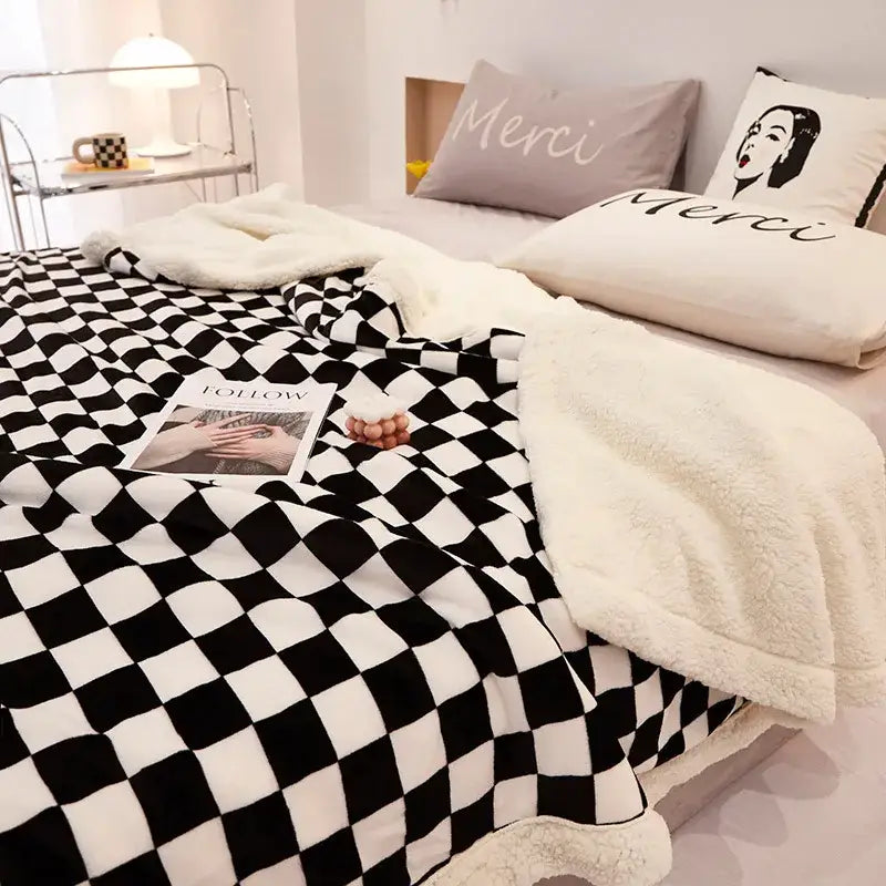 Blue and white double layer lamb wool checkered blanket with cream sherpa lining for bedroom throw use