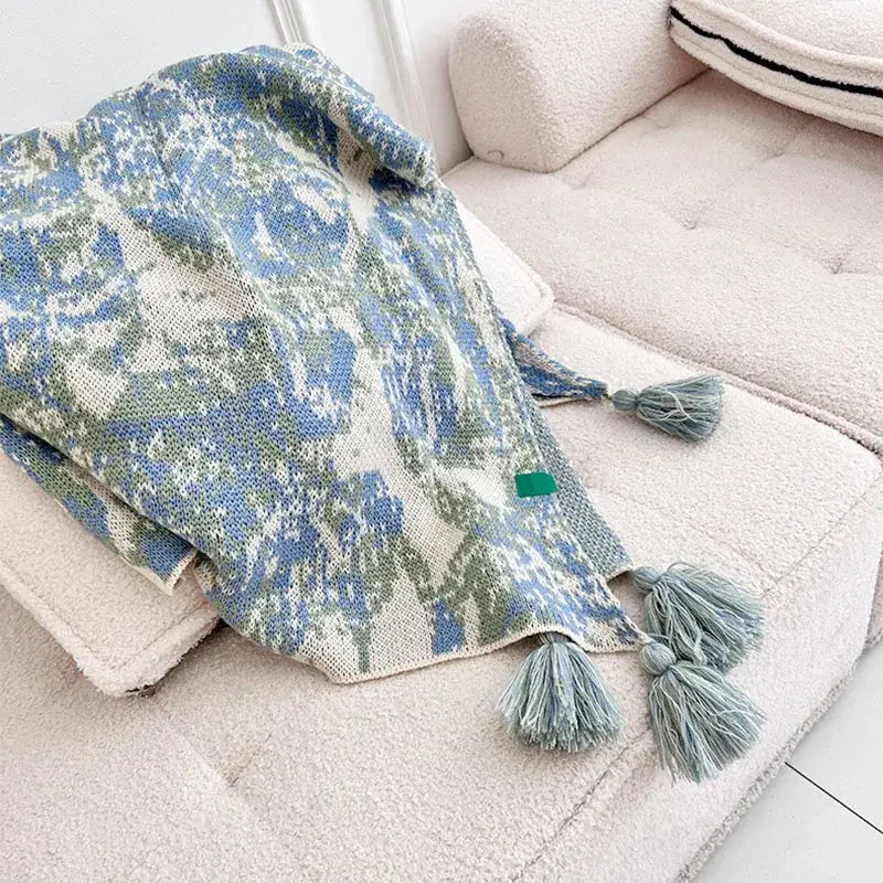 Decorbites bohemian knitted blanket with blue and green abstract pattern and tassels soft knitted throw blanket