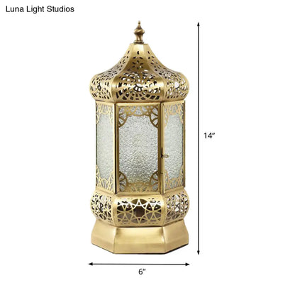 فانوس إضاءة المهام بلمسة نهائية من النحاس - مصباح طاولة ليلي تقليدي