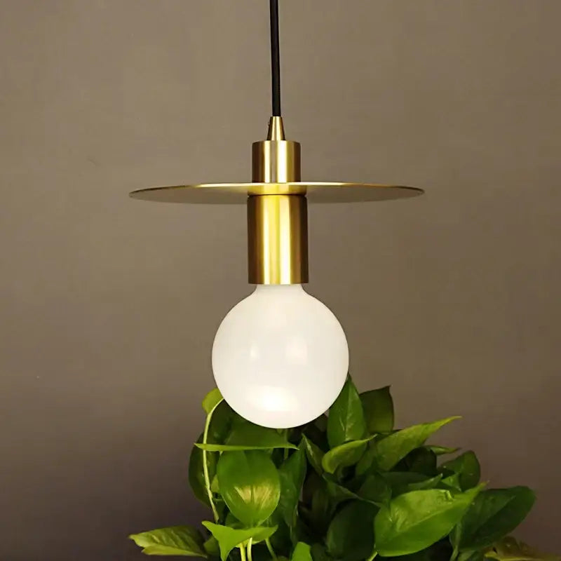 Gold-toned brass nordic simplicity e27 pendant light with frosted glass bulb for bedroom lighting