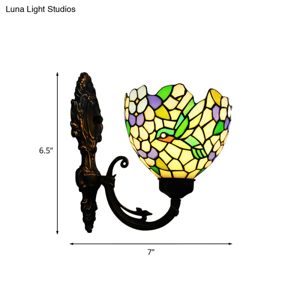 شمعدان برونزي على شكل زهرة باروكية مع زجاج مقطوع يدويًا - إضاءة مثبتة على الحائط بذراع حلزوني