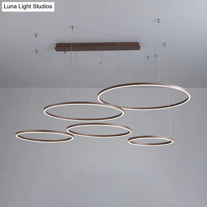 ثريا أكريليك LED بنية اللون - مصباح معلق دائري بسيط بثلاثة أو أربعة أو خمسة طبقات للمطاعم