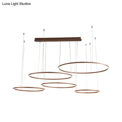 ثريا أكريليك LED بنية اللون - مصباح معلق دائري بسيط بثلاثة أو أربعة أو خمسة طبقات للمطاعم