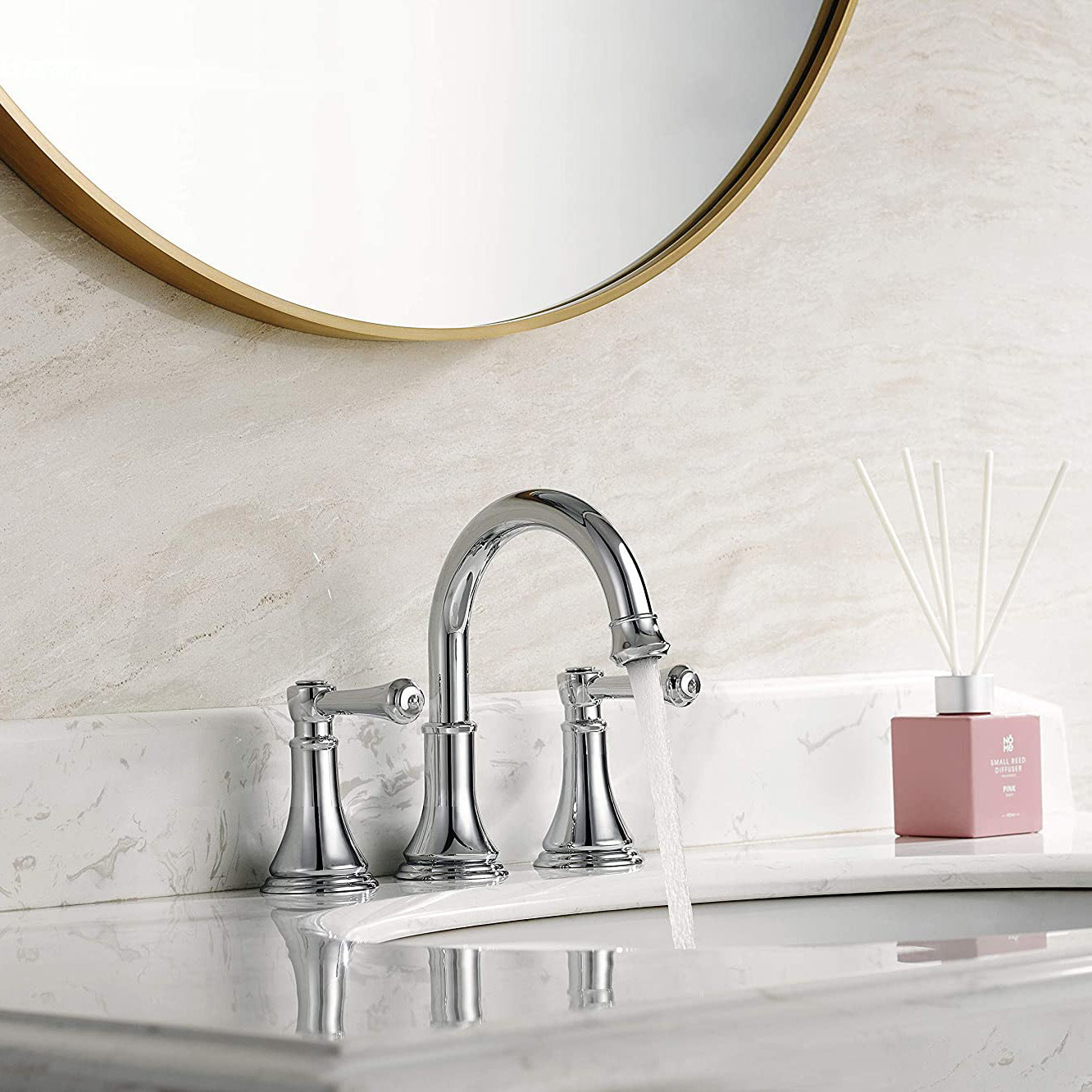 Chrome Modern Faucet Set