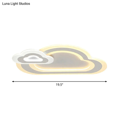 Lámpara de techo LED infantil DecorBites™ con diseño de estrella, nube y corazón, luz blanca cálida.