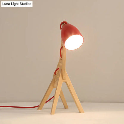 Cartoon Giraffe Night Light Table Lamp - Metal 1-Light with Wood Base in Blue/Red/Green